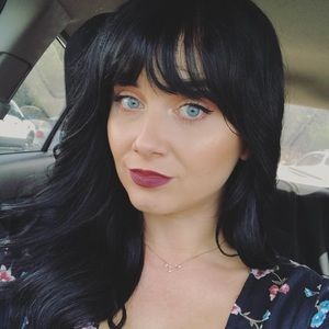 Meet your Posher, Kayti